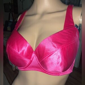 Fredericks of Hollywood VaVaVoom Full Figure Pink Satin Push Up Bra NWT